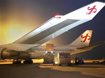 61.1萬噸！鄭州機(jī)場貨運(yùn)量已超去年 “雙貨航”支撐鄭州樞紐貨運(yùn)再突破